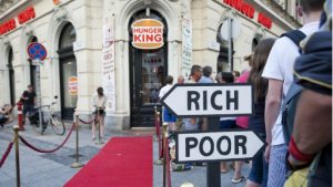 _hunger_king_budapest_512x288_tarikdemirkan_nocredit