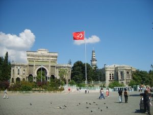 istanbul_iniversitesi