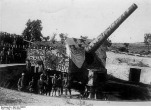 A Dardanelláknál felállított nehéztüzérségi löveg, a német Roon páncélos cirkálóról származott Forrás: Bundesarchiv/O.Ang.