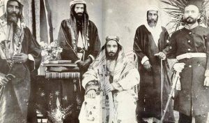 Muhammad Abd Al-Wahhab (balról a második)