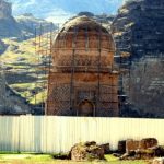 HASANKEYF’TE 650 YILLIK TÜRBE TAŞINIYOR TÜRBE ÖZEL SİSTEMLE 250 GÜNDE TAŞINACAK HASANKEYF KAYMAKAMI BÜLENT BAYGÜVEN: “YÜKLENİCİ FİRMA GEREKLİ ÇALIŞMALARA BAŞLADI”