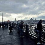 istanbul-galata-koprusu-balikcilar