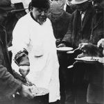 Róbert bácsi, a jótékony szélhámos