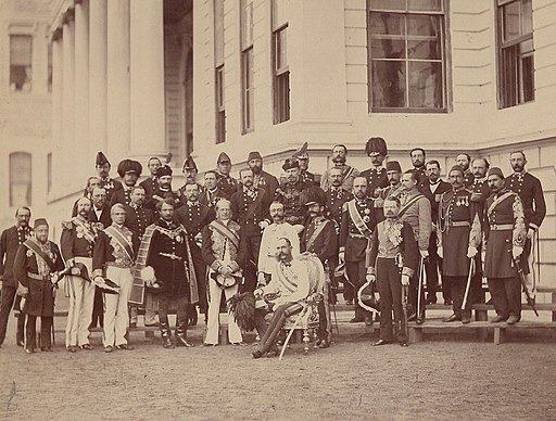 Ferenc József és kísérete a Dolmabahçe palotánál 1869-ben