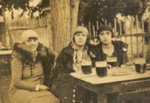 Átalakuló Törökország: a Bomonti Sörgyár kertjében sört iszogató nők egy korabeli felvételen