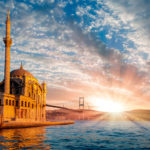 Ortaköy mecset