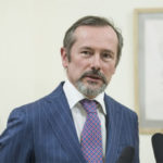 Macron, Fransa’yı eleştirip Macaristan lideri Orban’ı öven büyükelçiyi kovdu