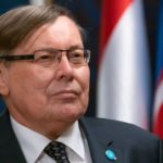 Elhunyt Hóvári János