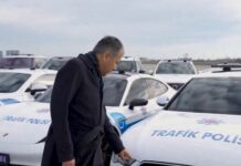 Járőrautók lettek egy török drogkereskedő lefoglalt luxus autóiból