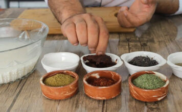 EN LEZZETLİ VE EN PRATİK HAKKARİ YEMEĞİ DOLEME