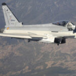 Húsz Typhoon vadászgép repül Törökországba