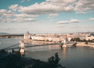 Újabb török világsztár látogatott Budapestre
