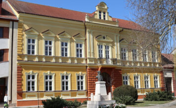 Élet a palánkok mögött – Megnyílt a „Várháborúk a török hódoltság korában” kiállítás Nagyatádon