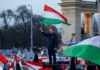 Macaristan’da 16 yıllık Orban dönemine son vermeyi hedefleyen Peter Magyar kimdir, seçim vaatleri neler