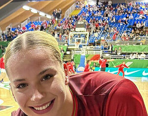 Történelmi elismerés: Juhász Dorkát választották meg a szezon legjobbjának az Euroligában