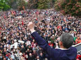 CHP lideri Özel, The Economist’e yazdı: Türkiye’nin demokrasi mücadelesi Macaristan’a benziyor ancak daha zor